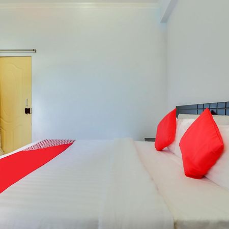 Hotel O Vgs Chinhat ภายนอก รูปภาพ