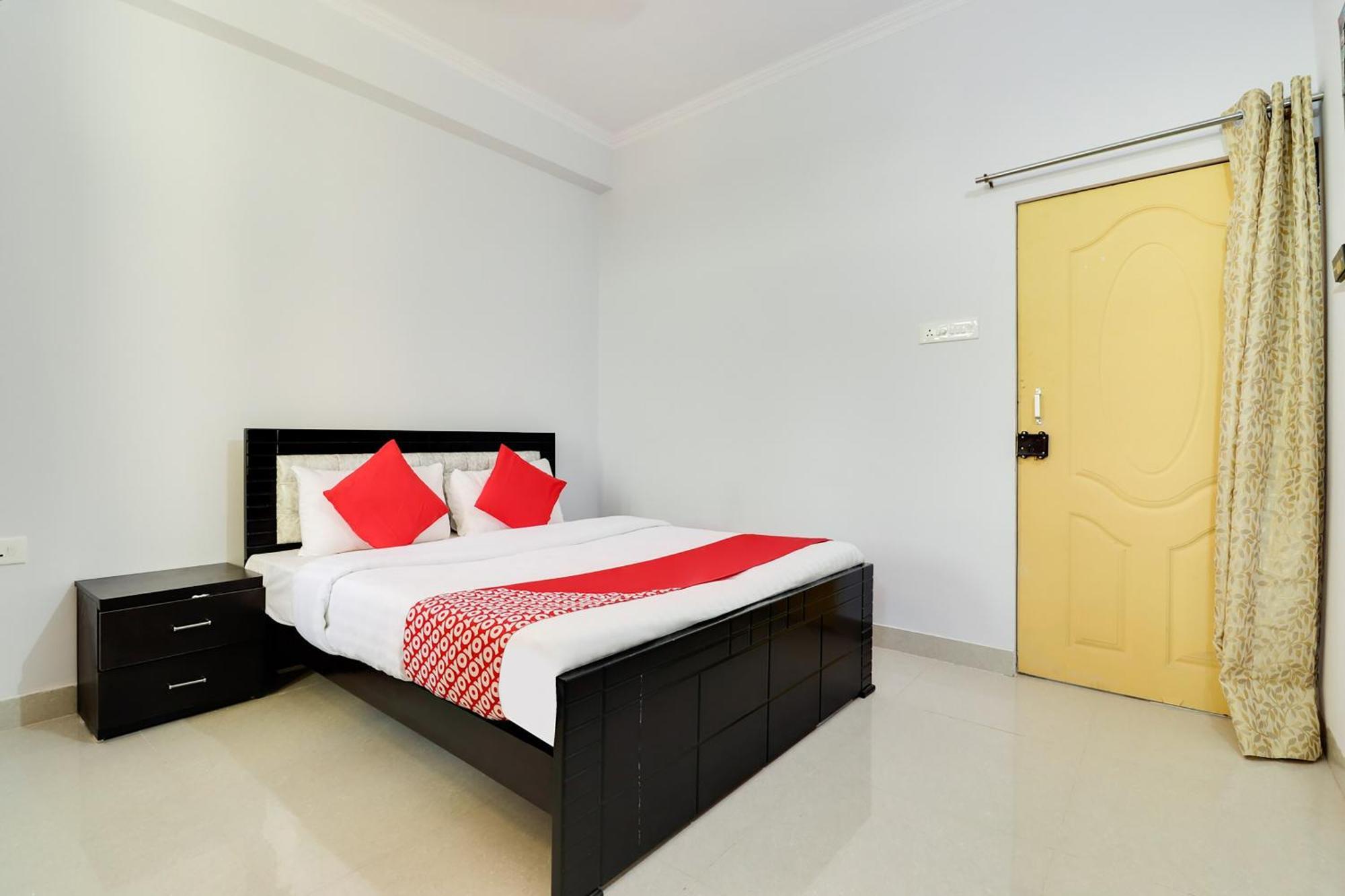 Hotel O Vgs Chinhat ภายนอก รูปภาพ