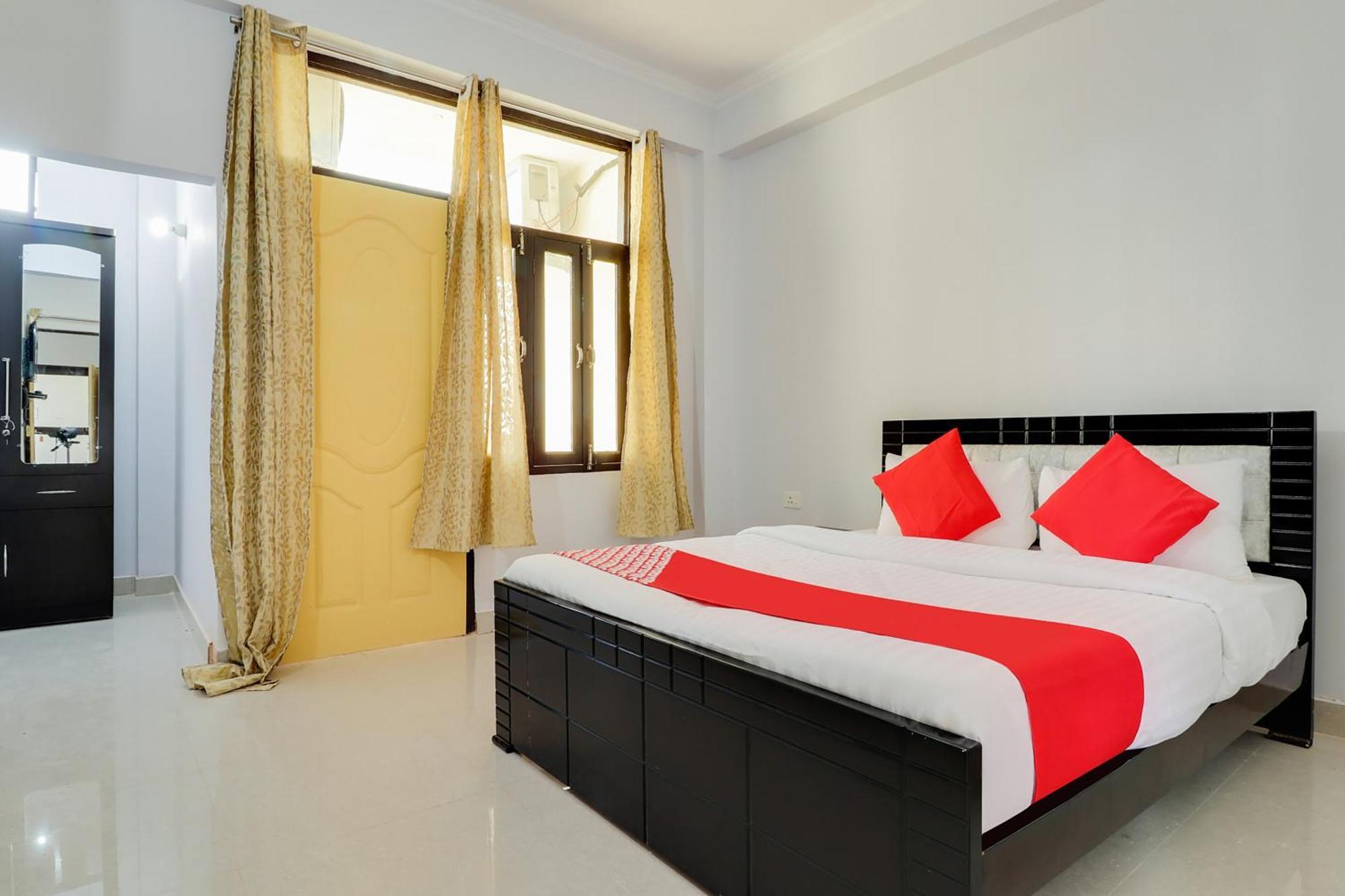 Hotel O Vgs Chinhat ภายนอก รูปภาพ